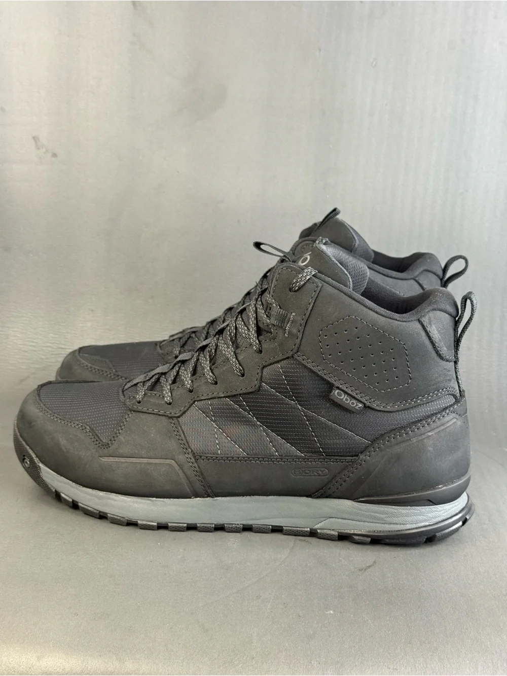 Oboz Bozeman Mid Castlerock hiking boot athletic shoes men’s size 11.5